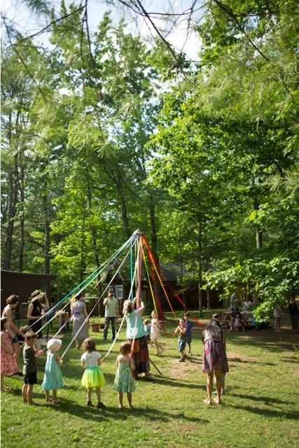 MUSIC AND MERRIMENT AT MOUNTAINTOP SCHOOL