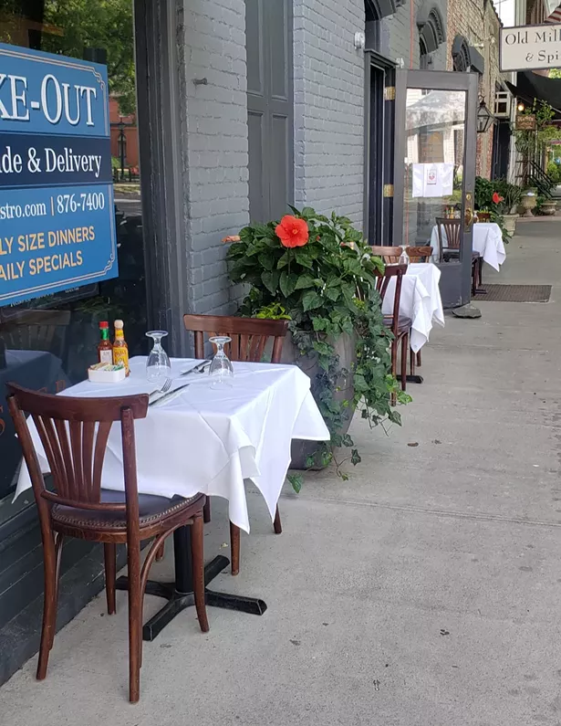 Socially distanced tables on the sidewalk in Rhinebeck.