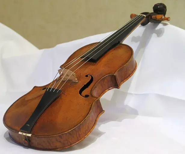 violin.jpg