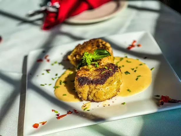 Crab cakes at The Old '76 House, Tappan - IMAGES COURTESY OF HUDSON VALLEY RESTAURANT WEEK