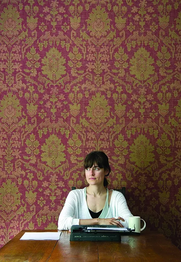 Ashley Mayne. Photo by Peter Barrett. - PETER BARRETT