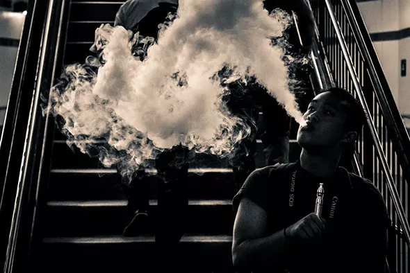 wyws_smoke_screen_16582794210_.jpg