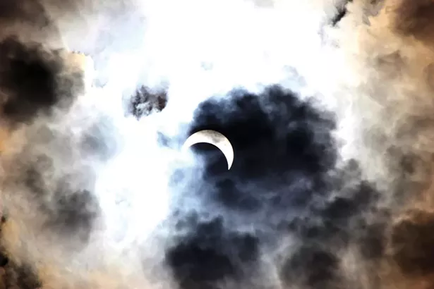 pw_christine-eclipse.jpg