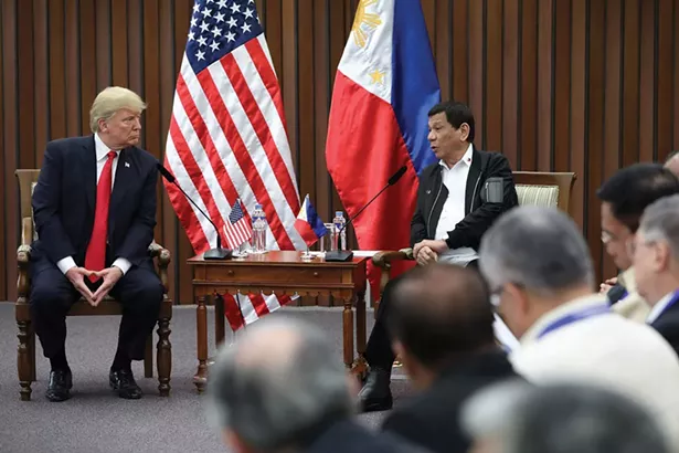 Filipino President Rodrigo Roa Duterte and US President Donald Trump at the Philippine International Convention Center in Pasay City on November 13, 2017.
