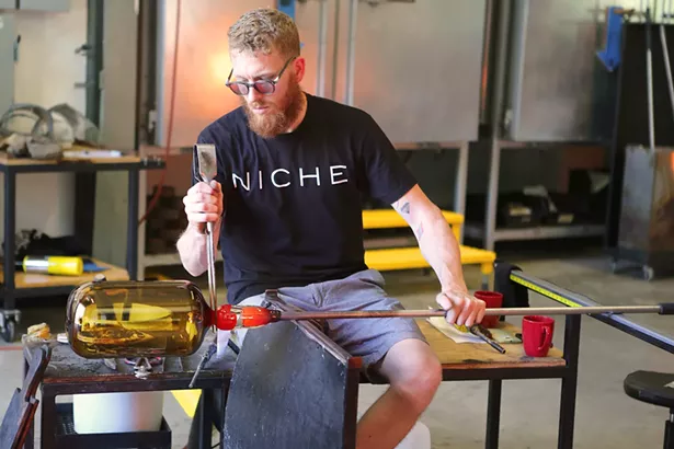 niche_factorysale_4.jpg