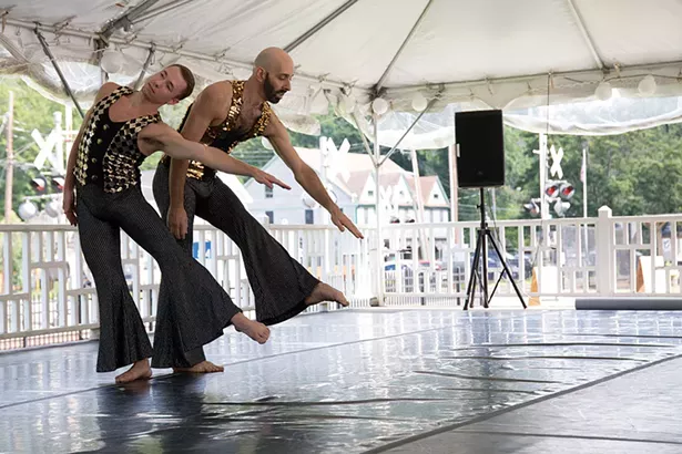 Daniel Gwirtzman Dance Company - TONY TURNER