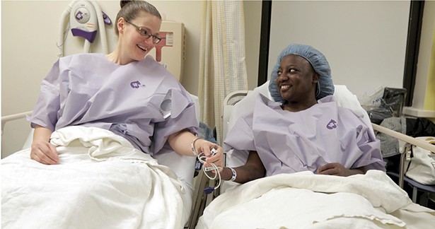 Transplant participants Jennifer Buda and Annakay Dennis before surgery at Westchester Medical Center.