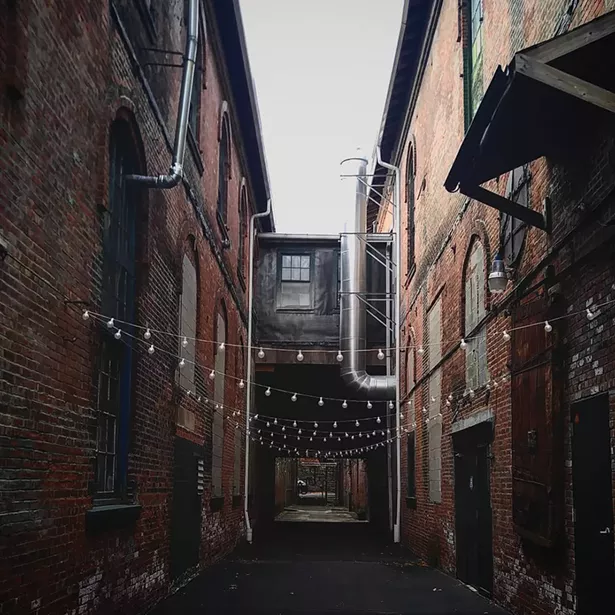 Vacant Lights - A PHOTO BY ANTONIO RUIZ