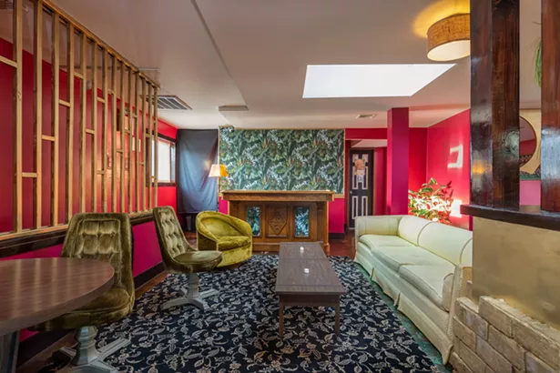 Upstairs at the Avalon Lounge - ALON KOPPEL