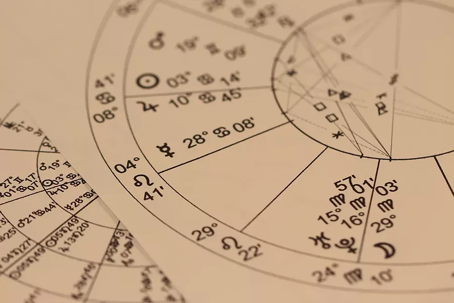 hand-sign-pattern-line-constellation-circle-682841-pxhere.com.jpg