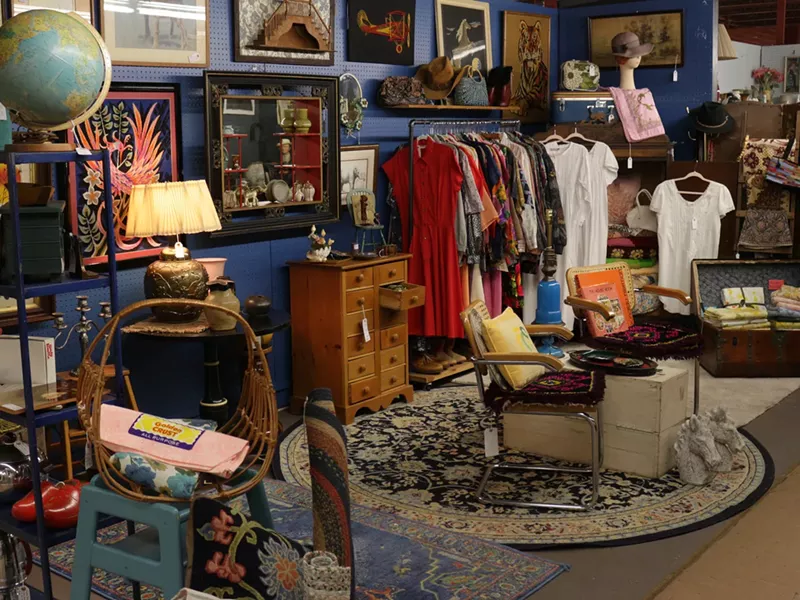 ALL IMAGES COURTESY NEWBURGH VINTAGE EMPORIUM WARE-HOUSE