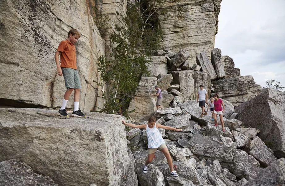ALL IMAGES COURTESY MOHONK MOUNTAIN HOUSE