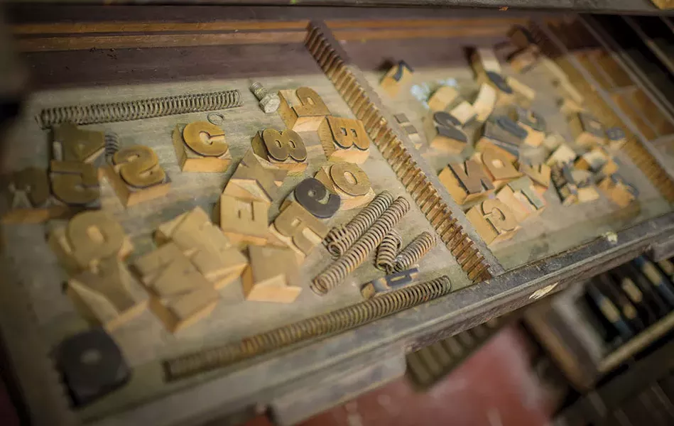 Wood type in the press room - CHRISTINE ASHBURN