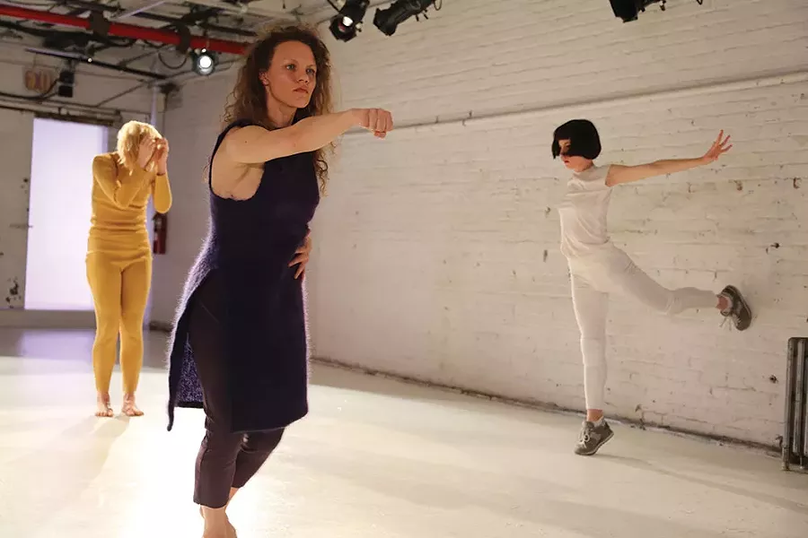 short-list----beth-gill-dance_catacomb-2-by-brian-rogers.jpg
