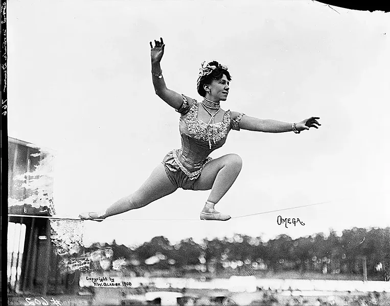 “Circus—Wandering City” will be performed September 15–17 at Hudson Hall.
