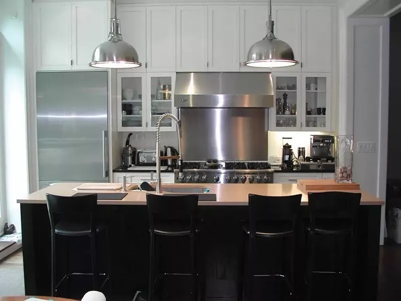 A custom kitchen design and renovation by WCW Kitchens.