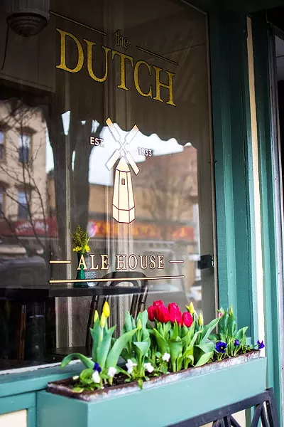 dutch_ale_house_reopens3.jpg