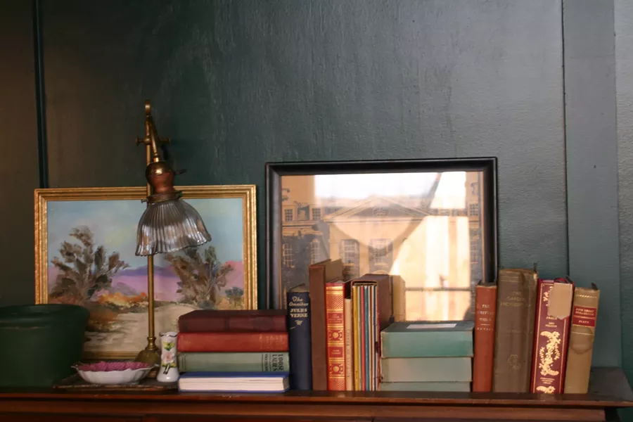 Lis is defined by thoughtful design vignettes that showcase Patty's discerning eye. - MARIE DOYON