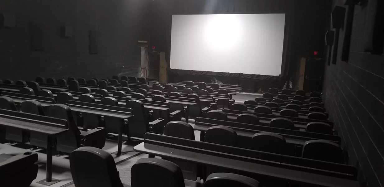 cosmic_cinema_hudson_4.jpg