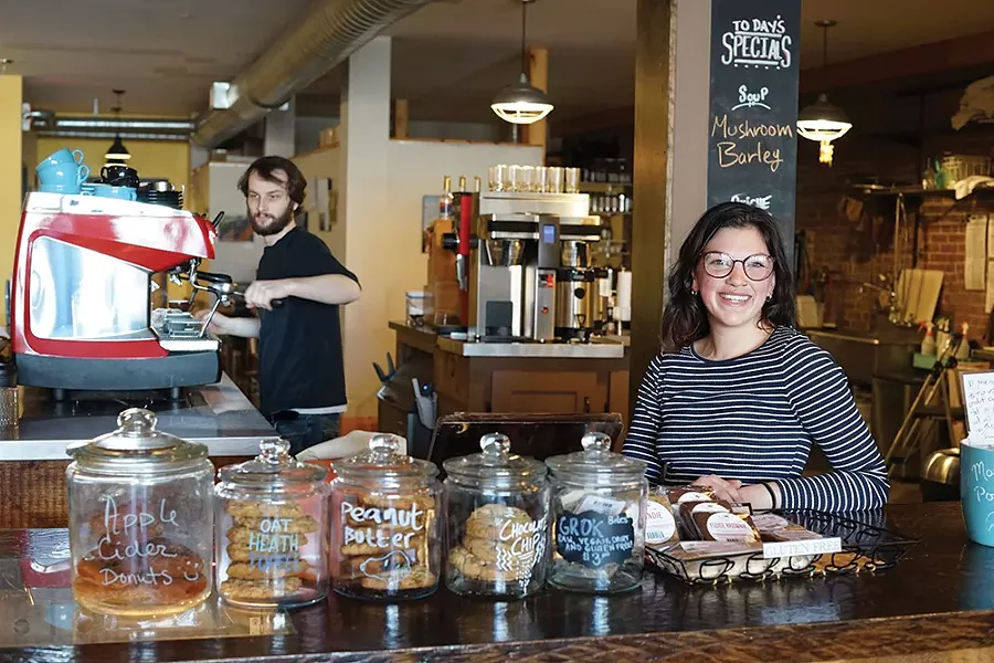 Justin Hastey and Rebecca Nissen at 2 Alice’s Coffee House - PHOTO: JOHN GARAY
