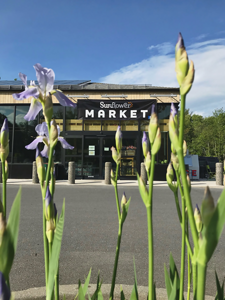 PHOTOS COURTESY OF SUNFLOWER NATURAL FOODS MARKET