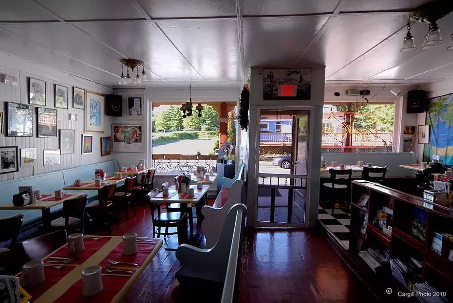The dining room at Maggie's Krooked Cafe in Tannersville - CARGILL PHOTO, COURTESY OF MAGGIE'S KROOKED CAFE
