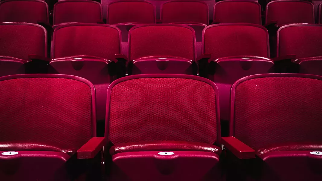 drinking_in_nys_theaters.jpg