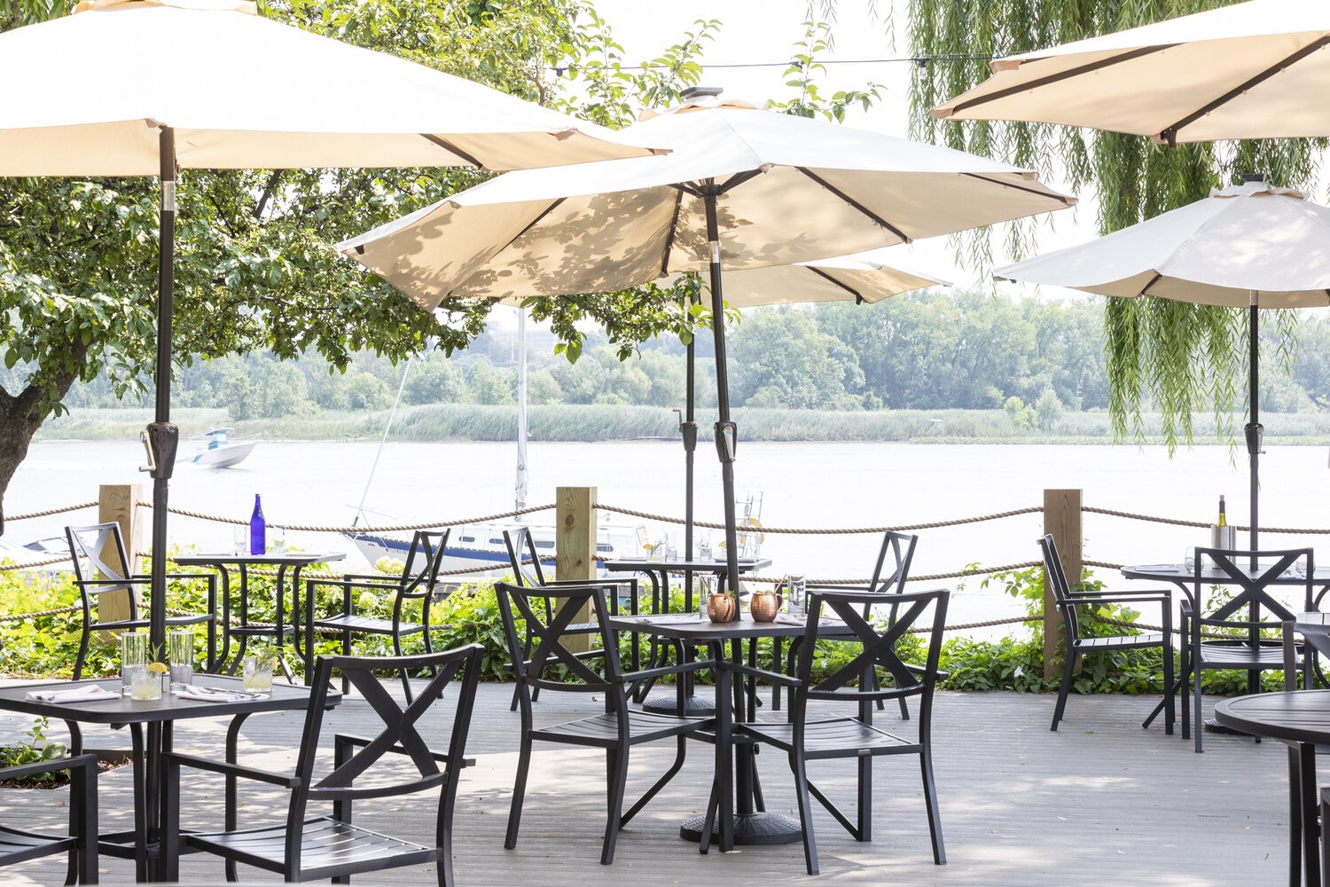 oak ridge restaurants outdoor seating