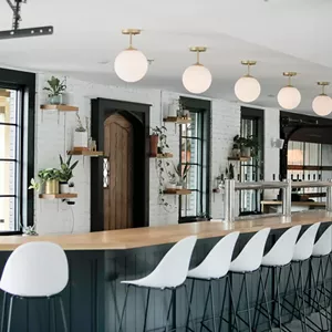 6 Craft Breweries, Cideries, and Distilleries to Visit this Fall