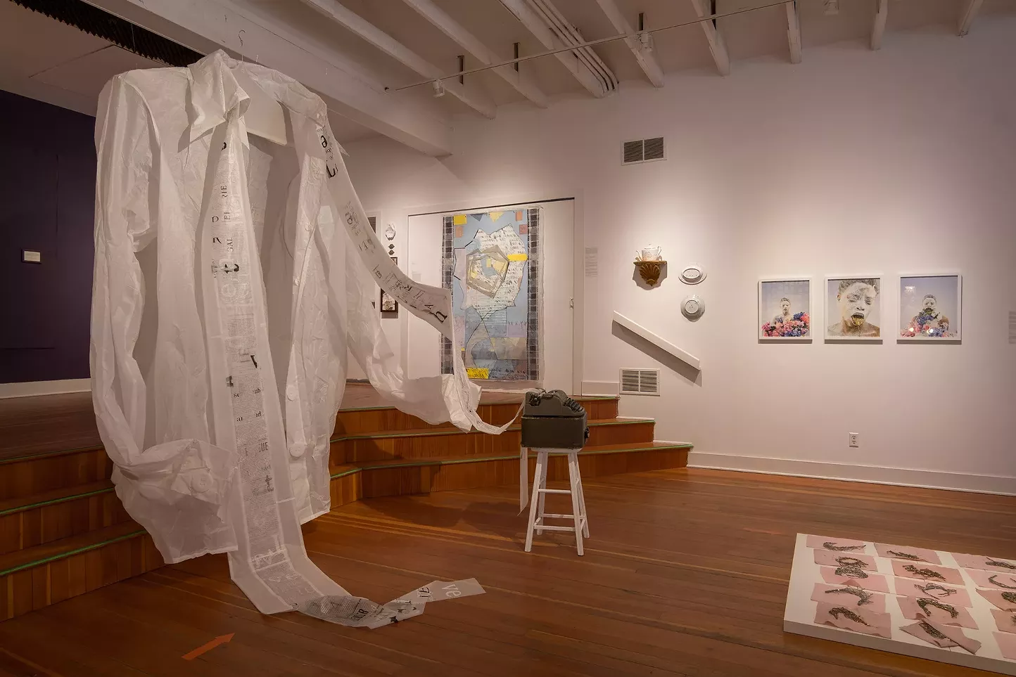 REVIEW: "Hermerica" at the Kleinert/James Center for the Arts - Vimarsana News
