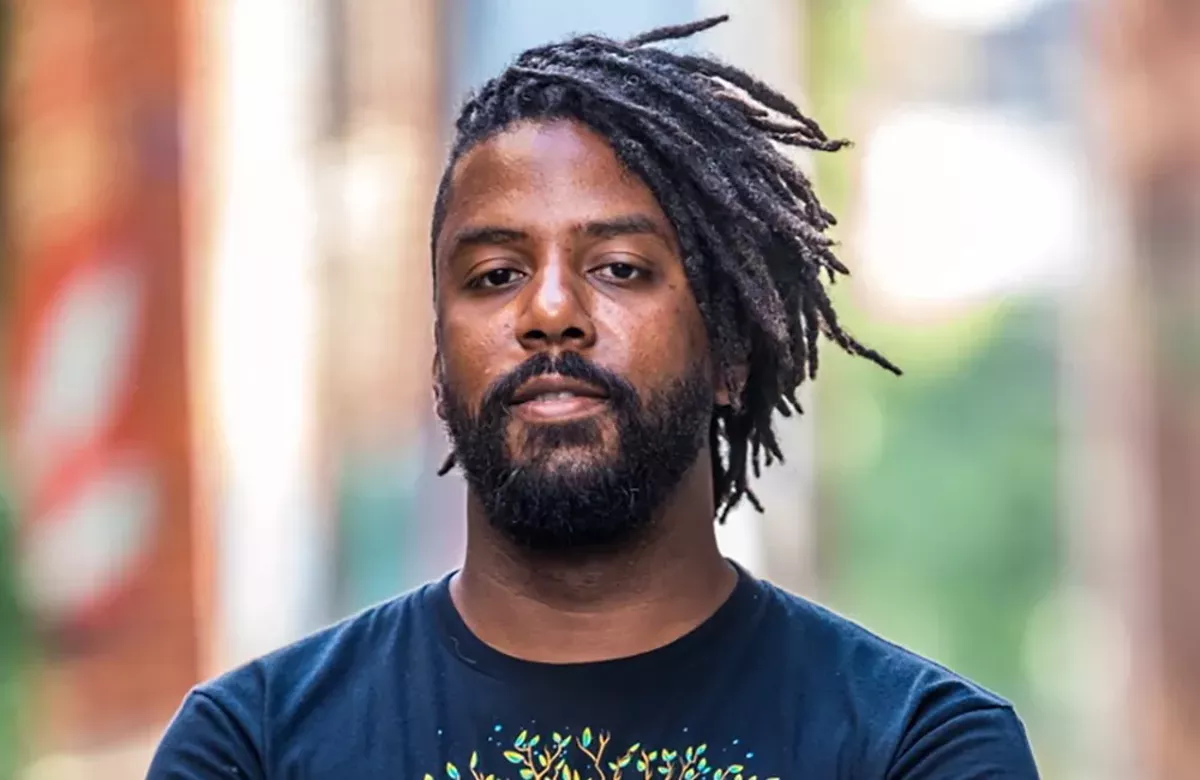 Look Who's Eating: Chef Jordan Anthony-Brown of The Aperture - Vimarsana News