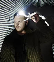 El-P looks like Seth Green's older brother.