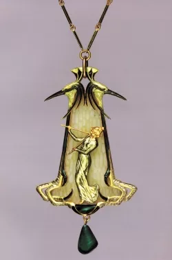 1577_artsleadfaberge.jpg