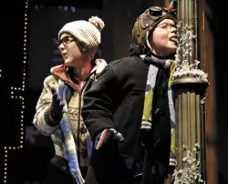 1582_artsleadxmasstory.jpg