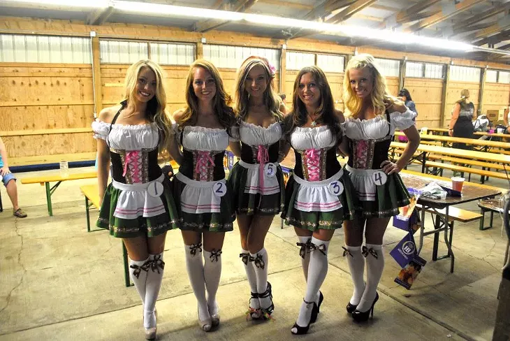 ass parade go speed go Floppy tits boobs