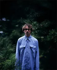 In the woods, Tim Rutili longs for form-fitting apparel.
