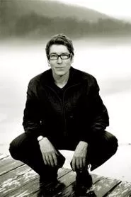Not as pretty in black as in pink, but Richard Butler gets the job done.