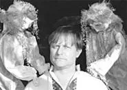 Puppets annoy the perplexed hero of Forest - Song (Friday).