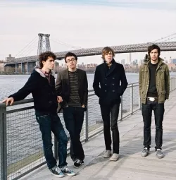 1595_musictokyopoliceclub.jpg