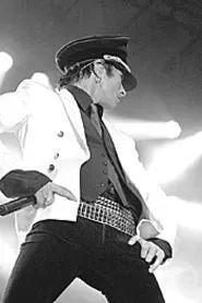 Shot from the Velvet Revolver: Scott Weiland, - performing May 17 at Tower City Amphitheater. - WANDA SANTOS-BRAY