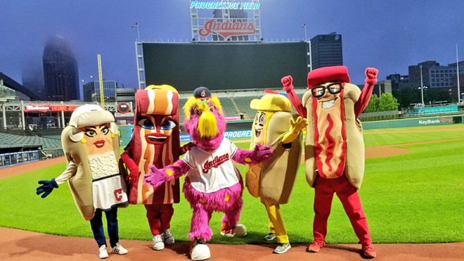 TRIBE HOT DOGS | TWITTER