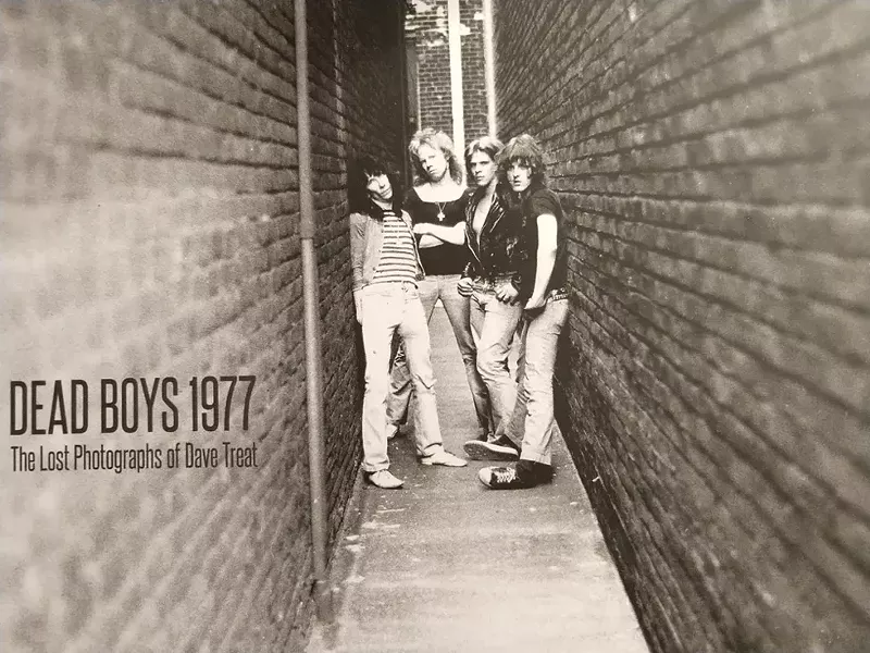 gift-deadboys_copy.jpg