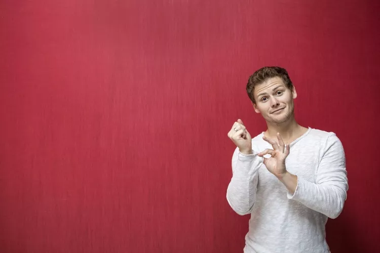 Urban spacemen and wayfaring strangers overlooked innovators and eccentric visionaries of 60s rock