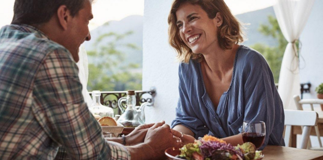 7 Best Older Women Dating Sites for Younger Men to Meet Older Women