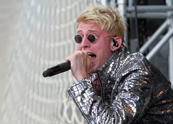 Machine Gun Kelly Playing the Rocket Mortgage FieldHouse in Cleveland This December - Vimarsana News