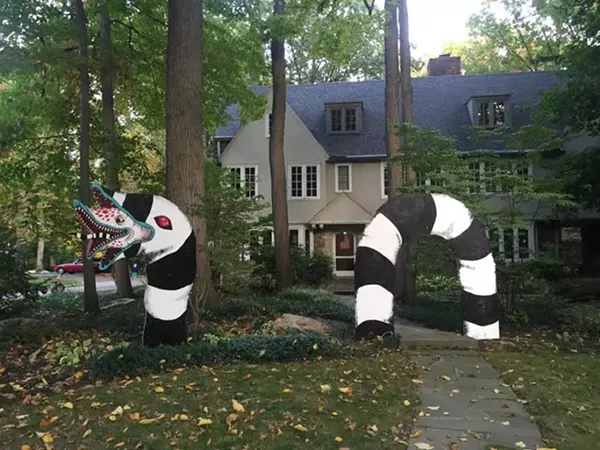 This Giant Sandworm is One of Our Favorite Halloween Decorations This