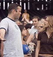 Vaughn and Aniston: It's The War of the Roses, but - nobody dies.