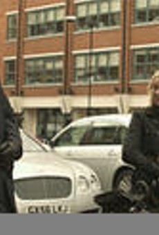 Viggo Mortensen and Naomi Watts exchange Eastern  Promises.