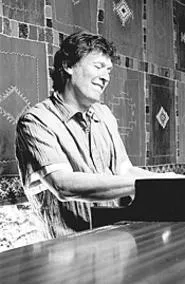 When Steve Winwood sees a chance, he takes it. So, he'll - play House of Blues on Wednesday.