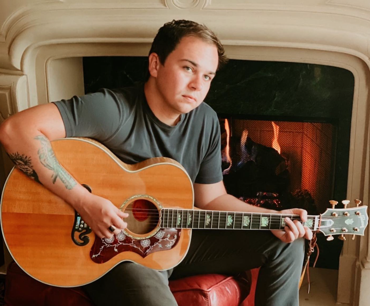 Tommy Prine, son of late legendary songwriter John Prine, plays St. Pete show on Thursday - Vimarsana News